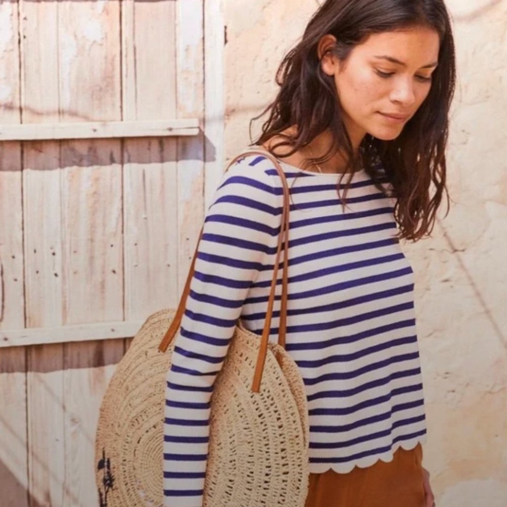 Sezane Corentine Scallop Top